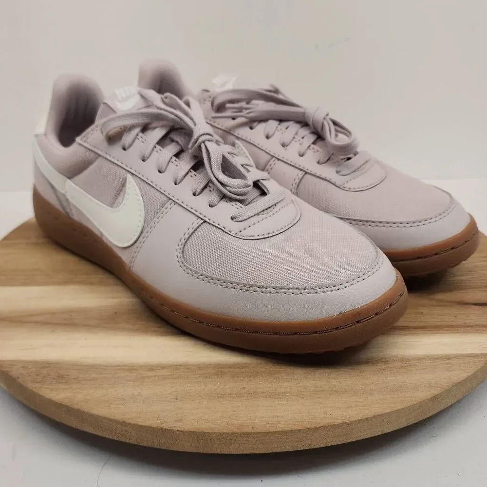 Nike Field General Women's Size 10.5 Platinum Violet(Pink) Gum Soles